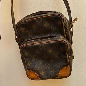 Authentic Louis Vuitton Amazon bag
